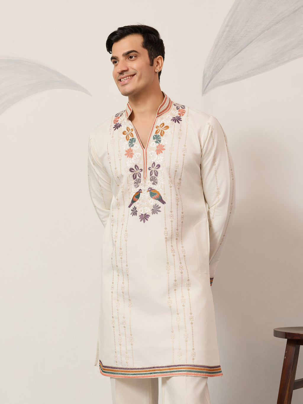 Luxury White V Neck Kurta Pant for Festive Wear